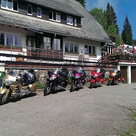 Hotel Klosterweiherhof 2*