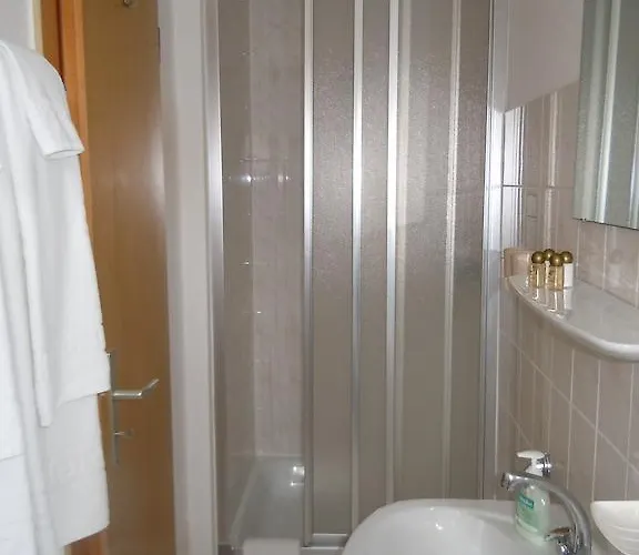 Klosterweiherhof Hotel 2*